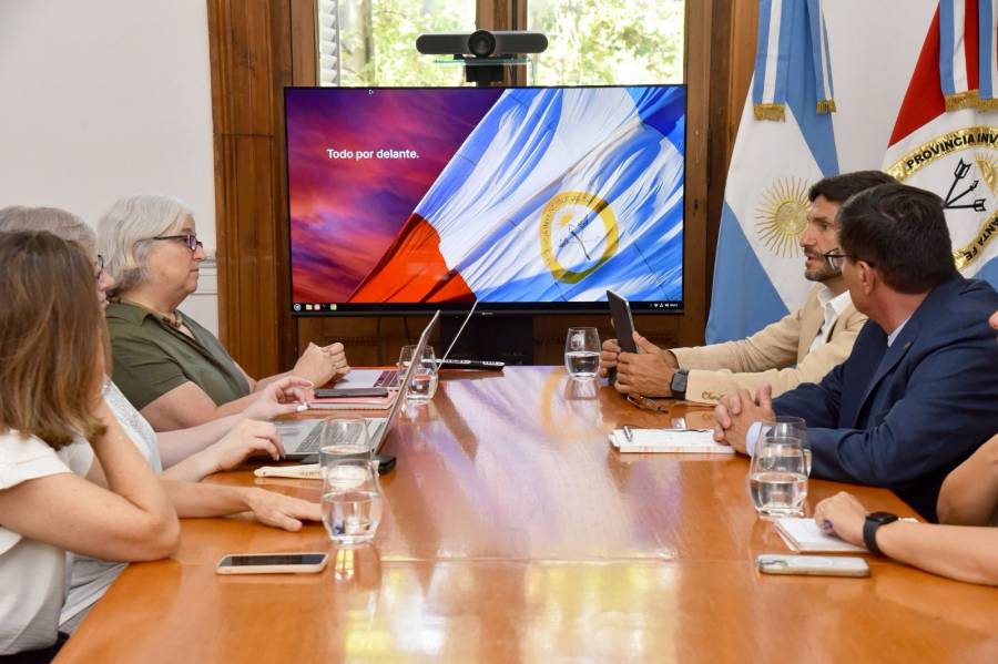 Pullaro y Goity definen la continuidad y ampliación del Plan de Alfabetización Santafesino Raíz