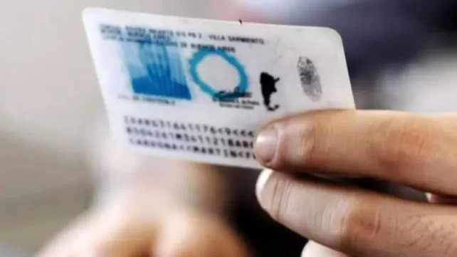 Se cayó el sistema de documentación y no se pueden emitir DNI y pasaportes 