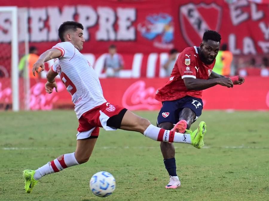 Independiente le ganó a Instituto y llegó a la cima de la Zona B por el Torneo Apertura