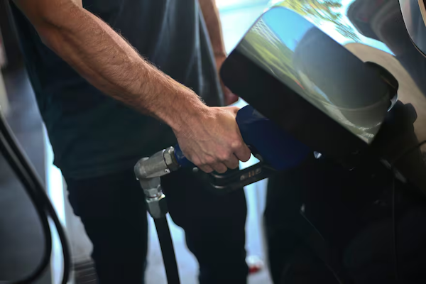 La nafta subió hoy 1,9%: los aumentos de marzo