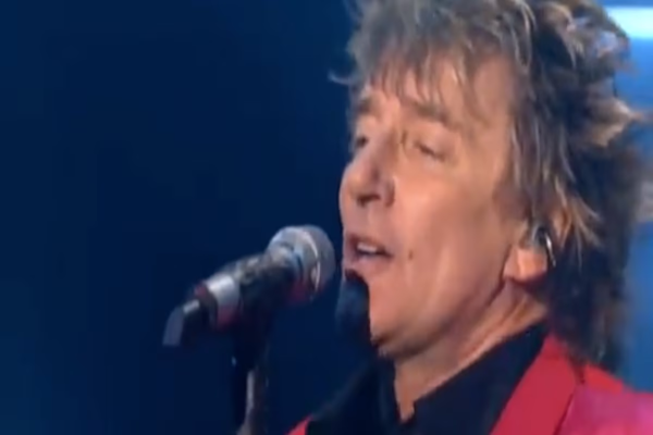 Rod Stewart contó porqué escribió “Forever Young”