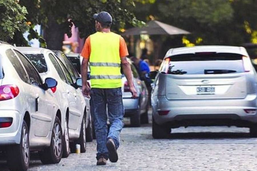 Una pelea entre cuidacoches terminó con uno herido