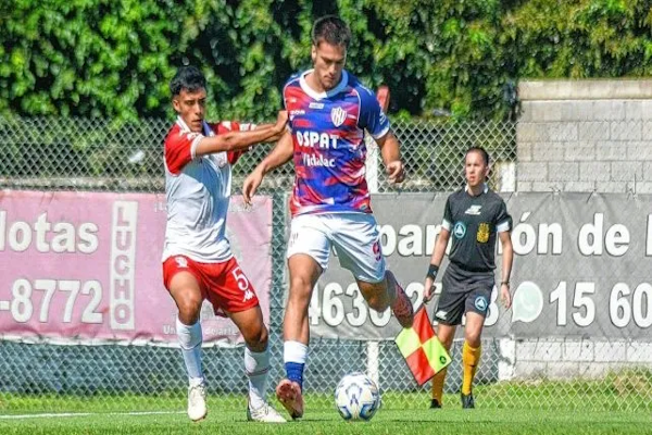 La Reserva de Unión fue goleado por Huracán