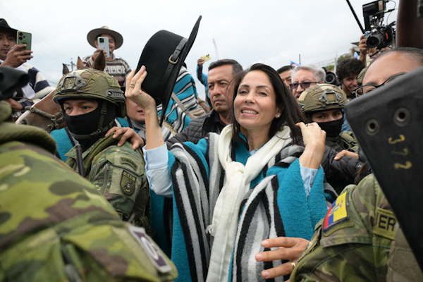 Ecuador: el movimiento indígena apoya a la correísta Luisa González