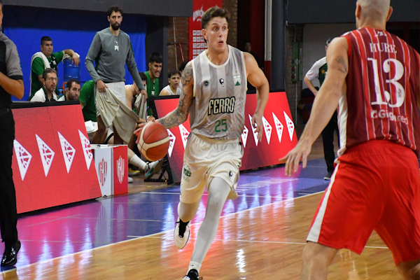 LNB: Unión desaprovechó una chance para acercarse a los playoffs