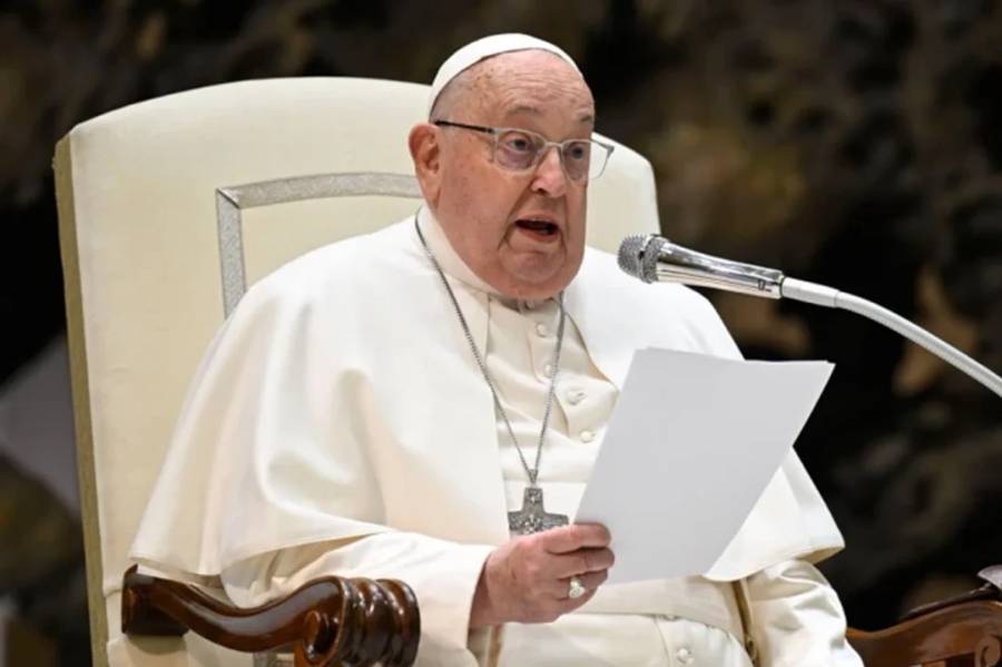 El papa Francisco reapareció en el Domingo de Ramos y pidió rezar por los más necesitados