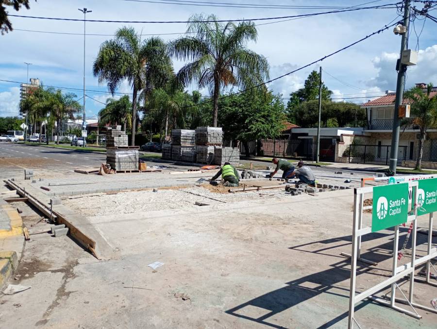 Desvío de tránsito en la costanera por sendas manda peatón