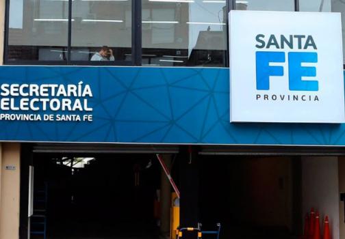 Comienza el escrutinio definitivo de las elecciones del domingo