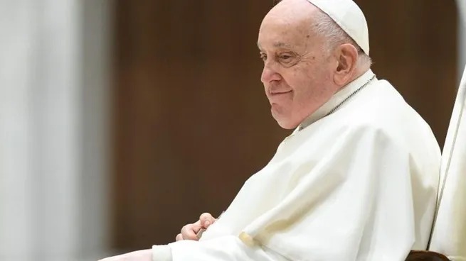 Así anunció el Vaticano la muerte del papa Francisco: 