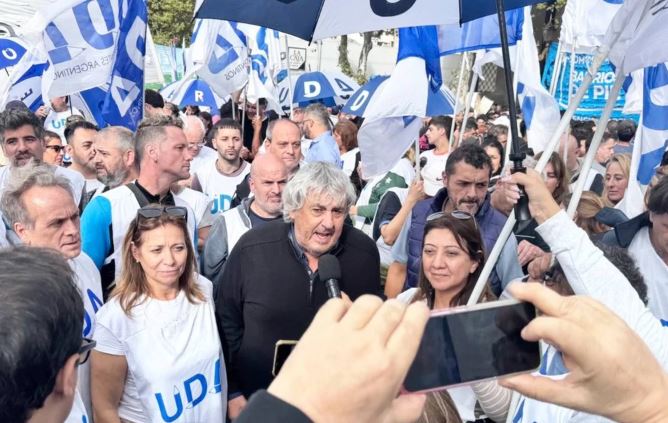 La UDA de Santa Fe denunció al gobierno local ante la OIT por 