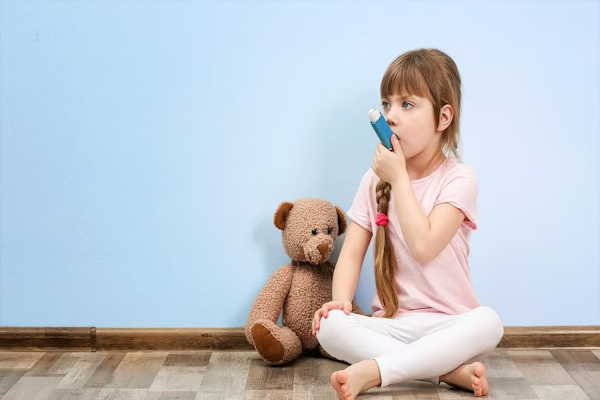 Asma y alergias infantiles: los antibióticos aumentarían su riesgo