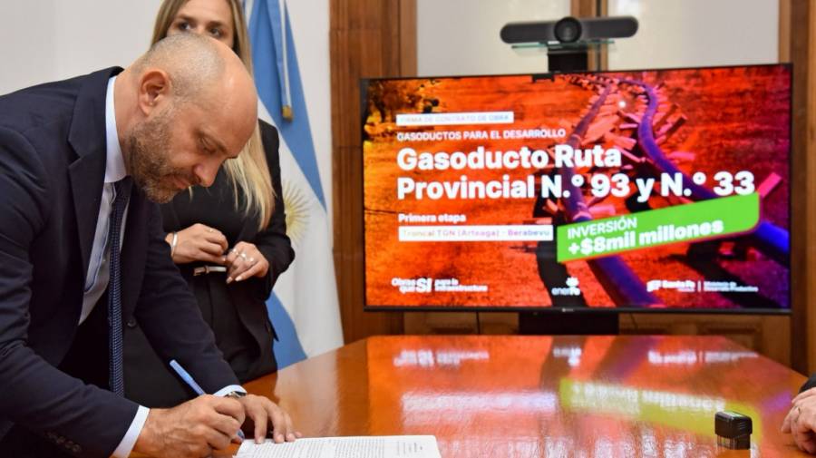 Comienza la obra del Gasoducto de la Ruta Provincial Nº 93
