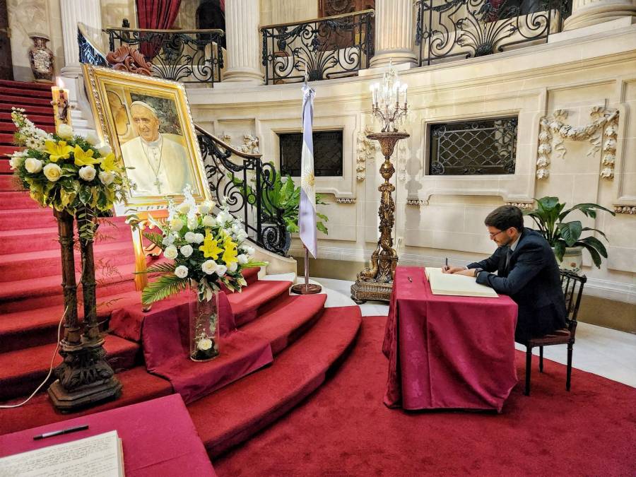 Ponderó el “llamado a la conciliación por sobre las diferencias” como legado de Francisco