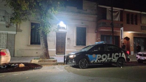 Investigan la muerte violenta de un peluquero en Francia al 3400