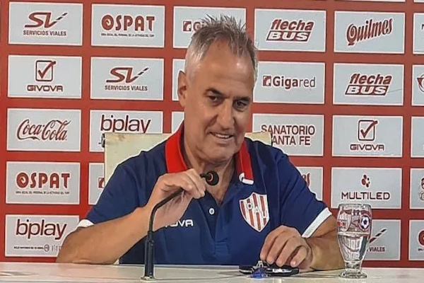 Madelón brindó conferencia en su regreso a Unión
