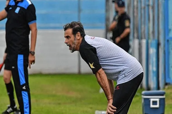 Yllana habló tras la sexta caída de Colón