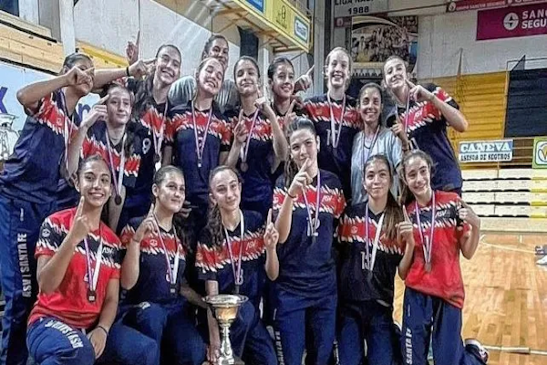 Vóley en Sunchales: Santa Fe se consagró campeón en ambas ramas 