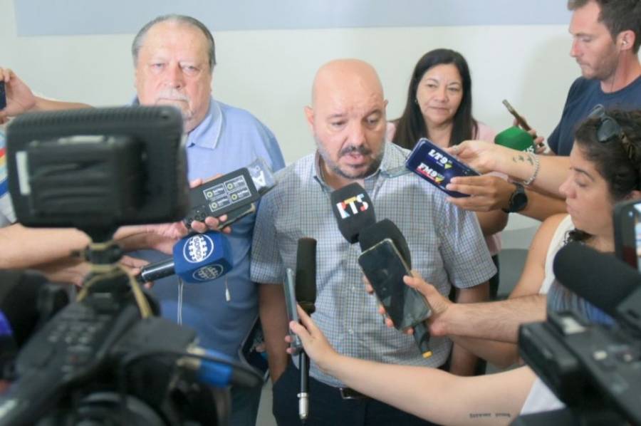 Los docentes de Amsafé La Capital rechazaron la oferta salarial del gobierno y lanzaron un paro de 24 horas