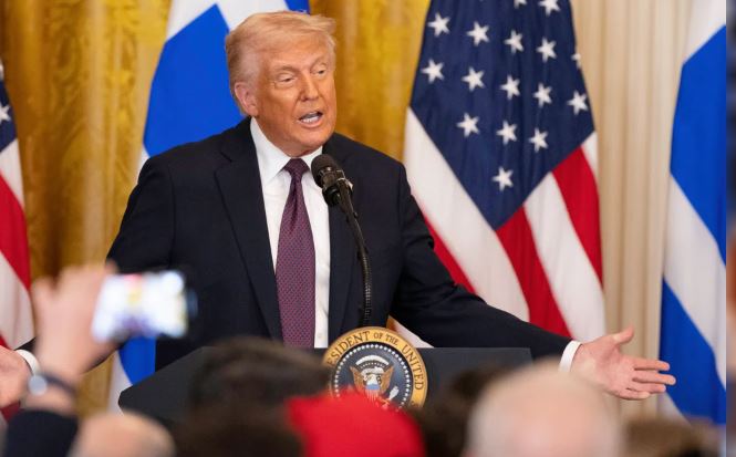 Trump firmó un decreto que reduce los precios de los medicamentos