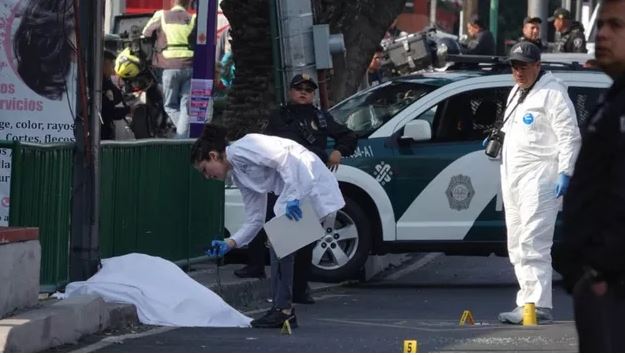 Doble crimen en Ciudad de México: asesinaron a tiros a la secretaria de la alcaldesa y a un asesor