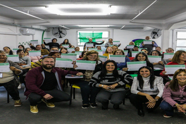 50 certificados a vecinalistas y vecinos capacitados 