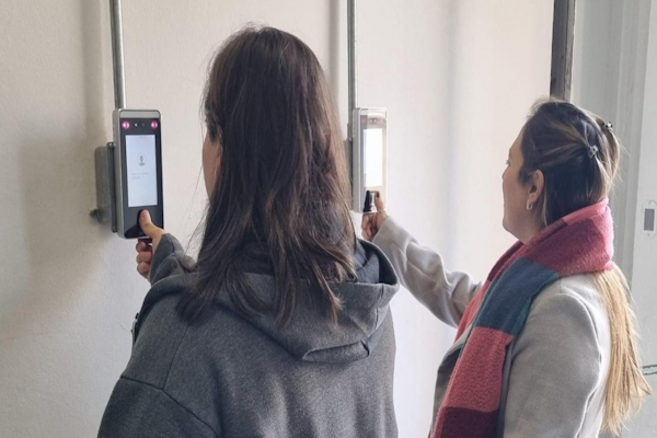 Controles en la EPE: el ingreso será sólo con huella digital 