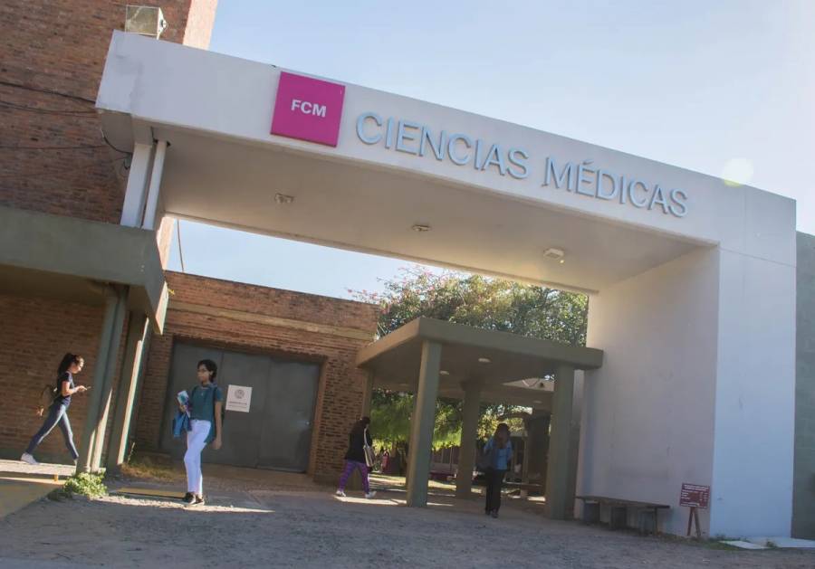 La UNL fue designada por la OMS como centro formador de profesionales de la Salud
