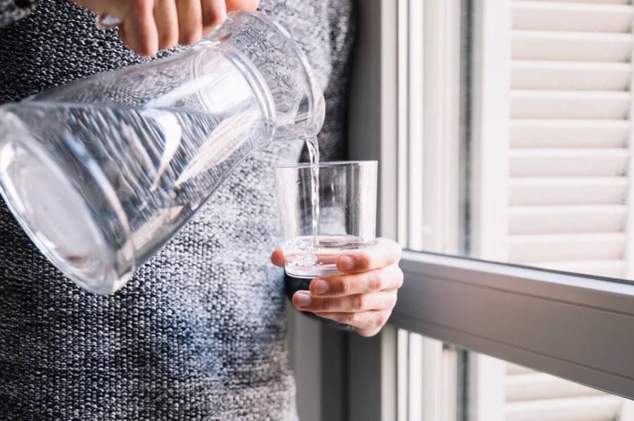 Qué tan seguido deberías tomar agua en invierno