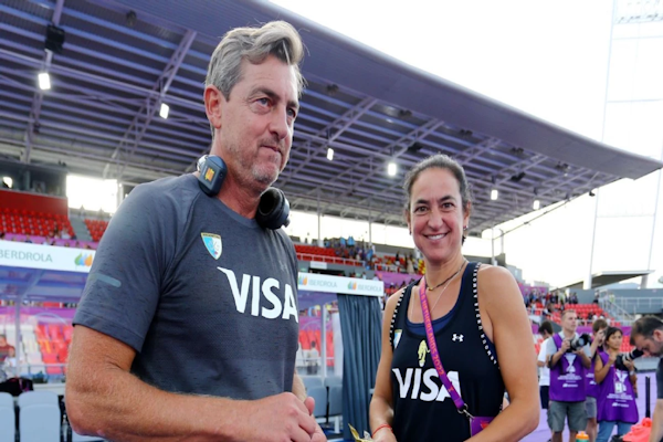 Copa América: Fernando Ferrara dio la lista del plantel de Las Leonas