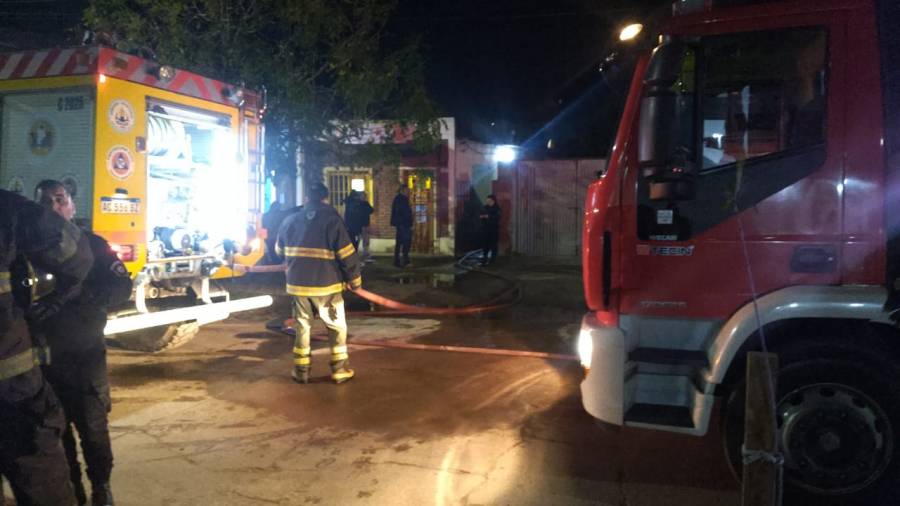 Una persona de 88 años murió tras un incendio en una vivienda