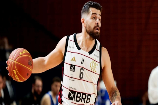 Básquet: Franco Balbi llegó a Unión