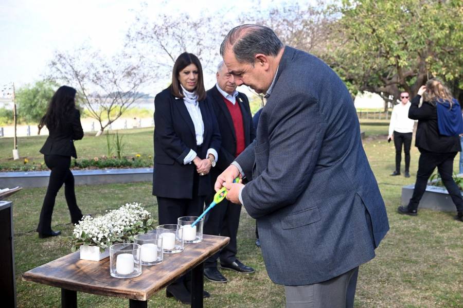 El Municipio y DAIA conmemoraron un nuevo aniversario del atentado a la AMIA