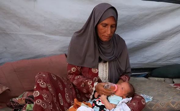 UNICEF advierte por la hambruna en Gaza: madres sin leche, bebés al borde de la desnutrición