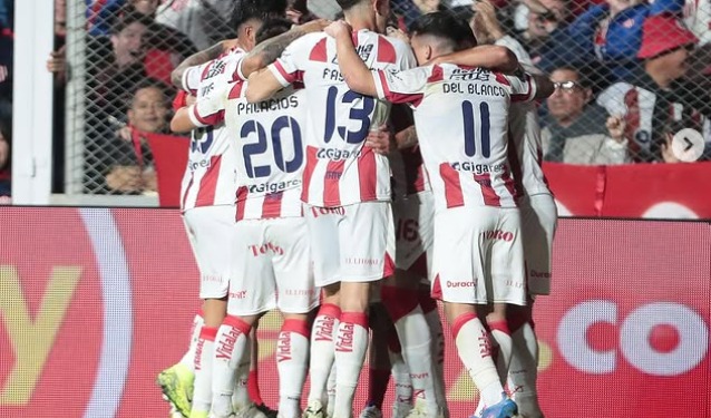 Unión hizo fútbol ante 9 de Julio: Mirá formaciones y resultados