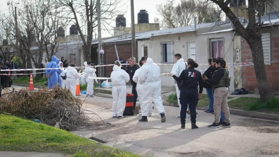Continúa en terapia intensiva la mujer baleada en barrio Nueva Esperanza
