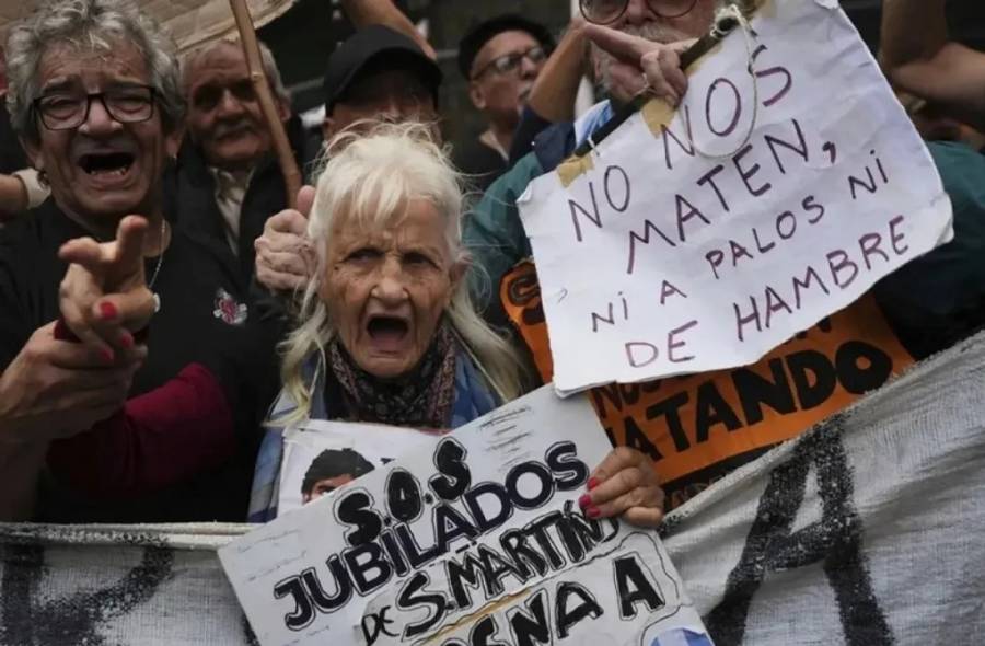 La oposición rechazó el veto presidencial a las leyes de aumento a jubilados y emergencia en discapacidad