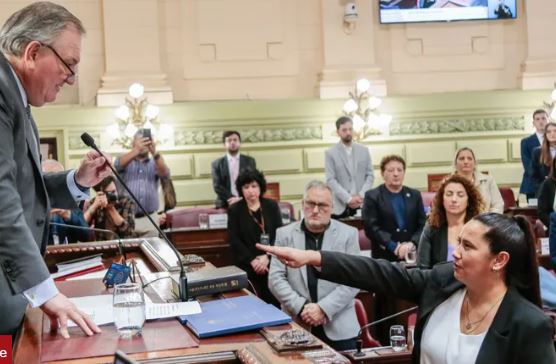 Verónica Colombo juró como convencional en reemplazo de Alejandra “Locomotora” Oliveras
