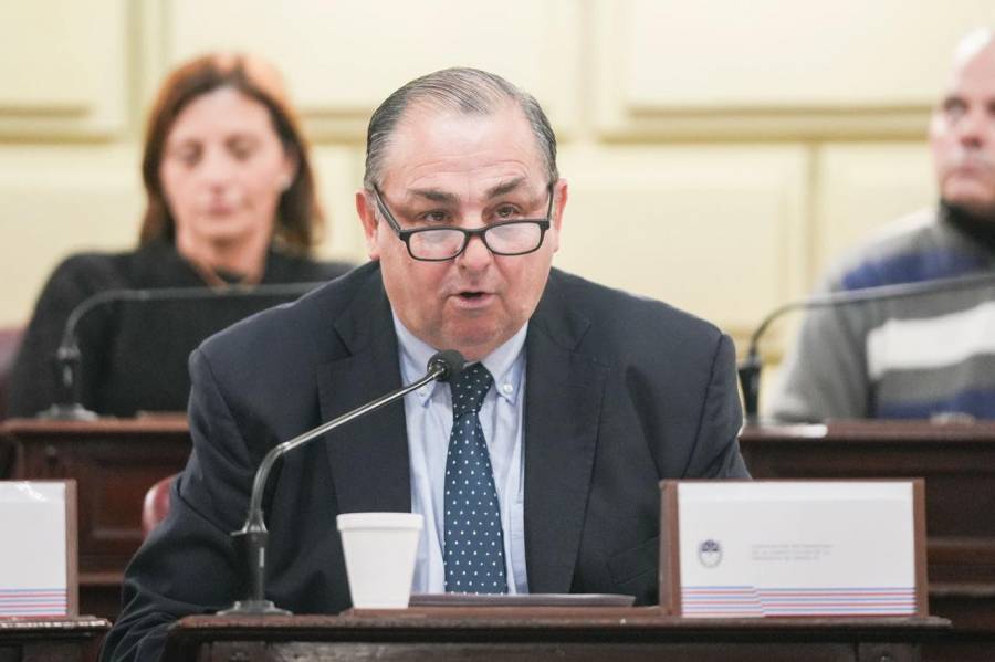 Autonomía municipal: el intendente Poletti llamó al acuerdo