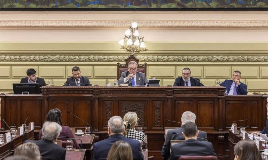 Felipe Michlig destacó el diálogo y la amplia participación ciudadana 