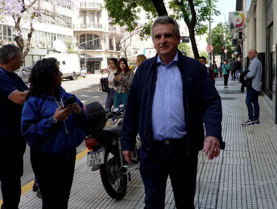 Agustín Rossi: 