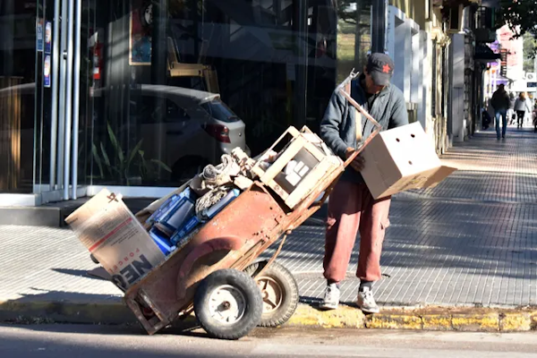 Cartoneros: cerca de 1.500 sienten el golpe de la crisis 