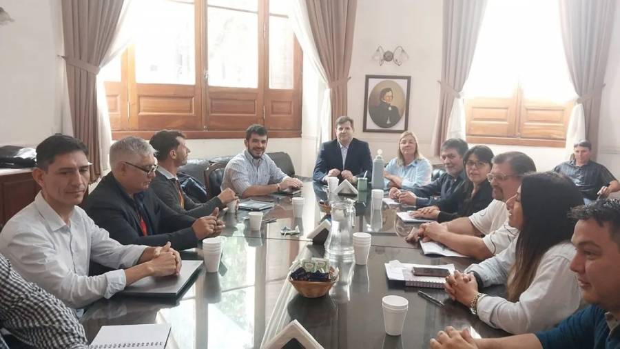 Festram consideró “insuficiente” la oferta salarial de los intendentes