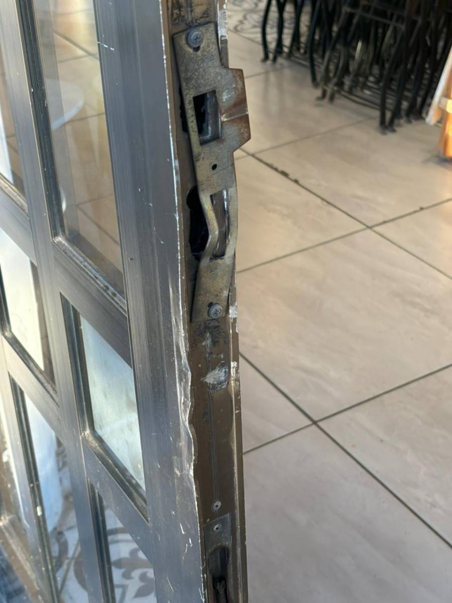 Robaron por quinta vez en el año en una heladería en la Costanera