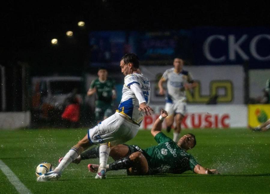 Se suspendió el partido entre Sarmiento y Rosario Central por la fuerte tormenta en Junín