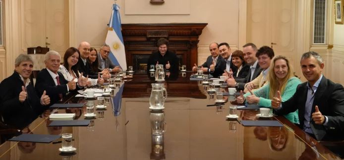 Milei encabezó la primera reunión de equipo tras la filtración de los audios de Spagnuolo y Karina Milei