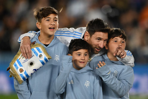 Lo que no se vio de la despedida de Messi en Argentina