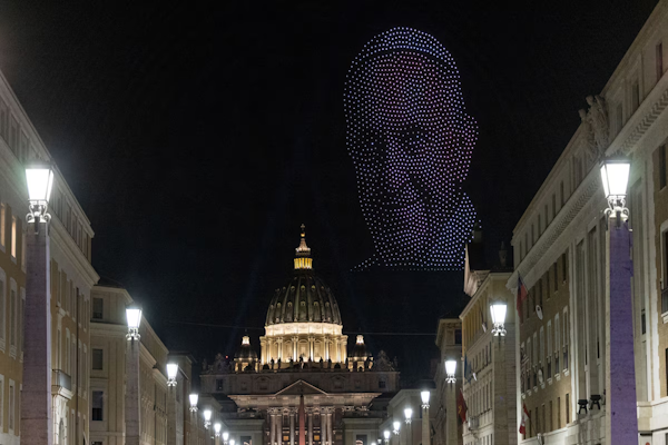 El emotivo homenaje al papa Francisco durante un concierto en el Vaticano