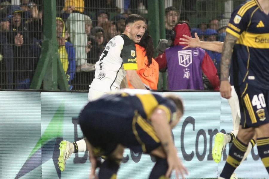 Boca perdió 2-1 con Defensa y Justicia en Florencio Varela y se alejó de la punta