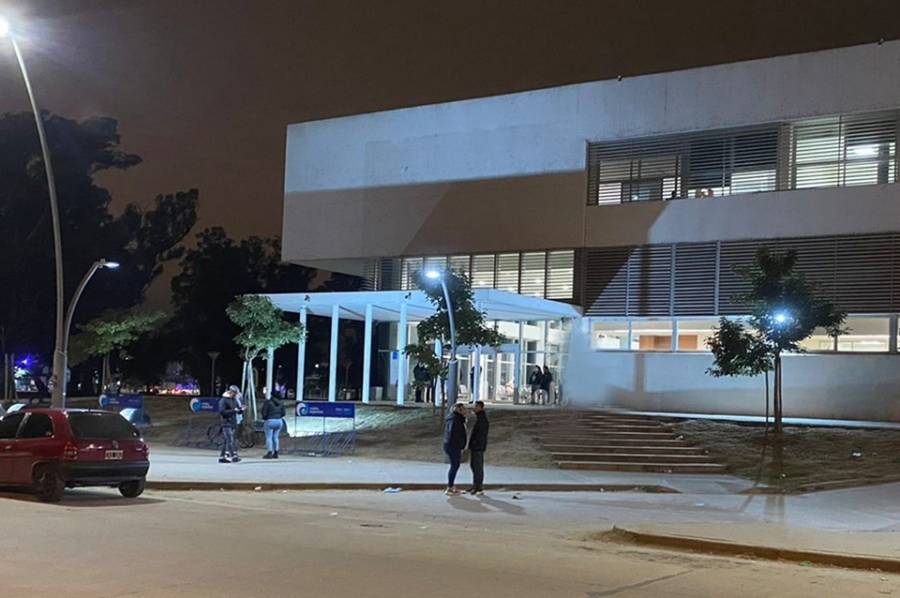 Un hombre recibió dos disparos y está grave