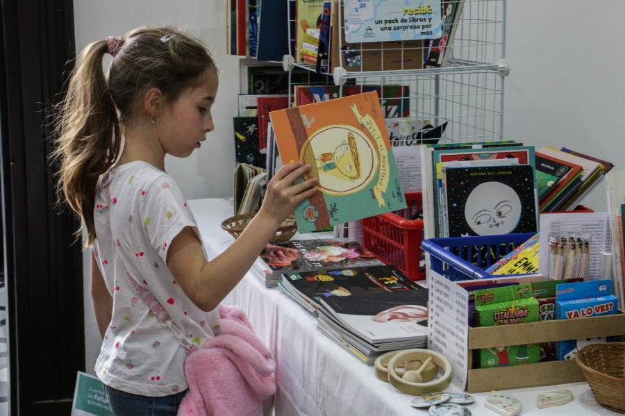 Presentaron antologías de cuentos realizadas por niños y jóvenes de la ciudad